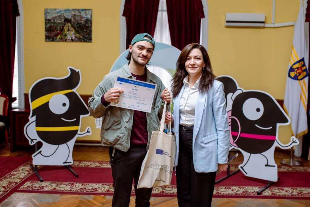 photo_2025-10-06_10-44-43