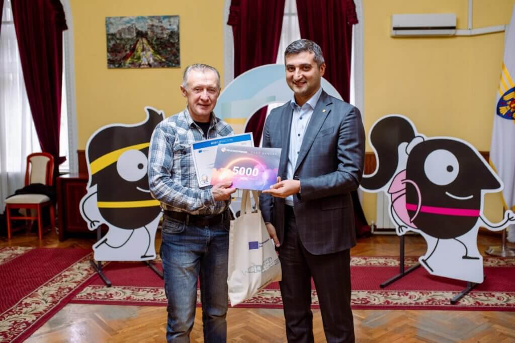 photo_2025-10-06_10-45-15